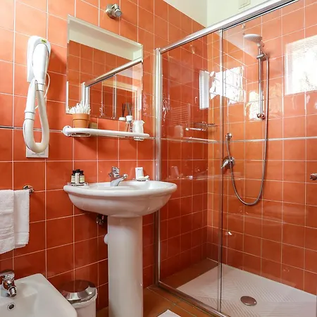 ゲストハウス Residenza Cartiera 243 3*