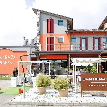 Residenza Cartiera 243 ゲストハウス 3*