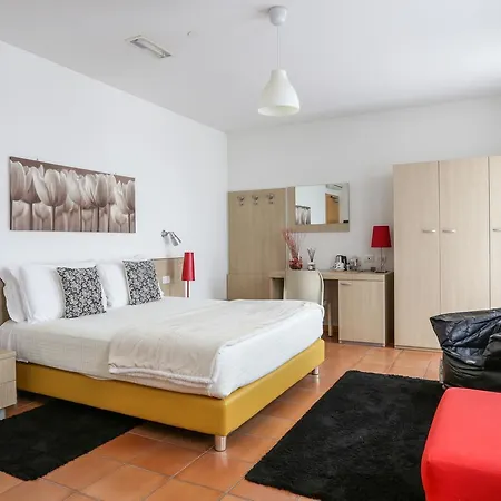 ゲストハウス Residenza Cartiera 243 ヴィッロルバ